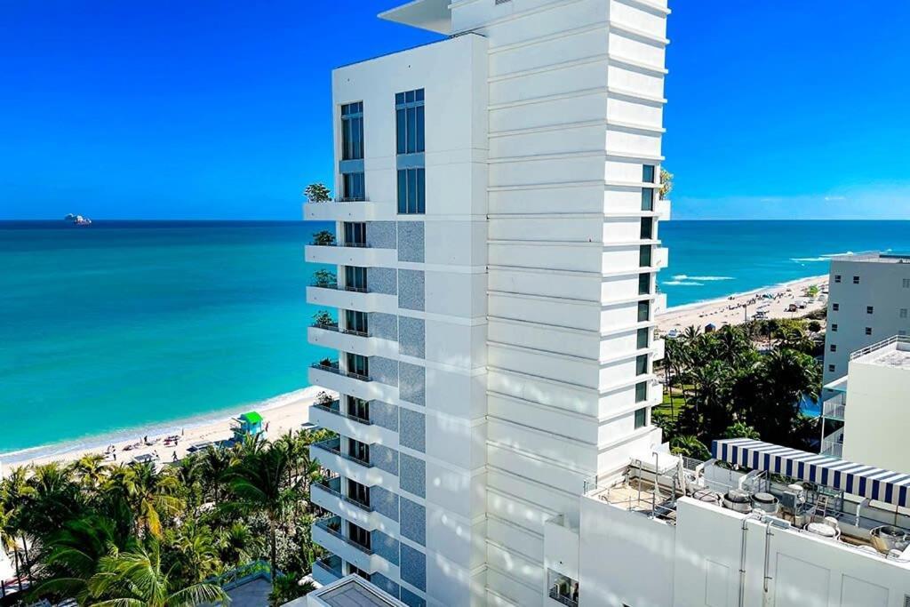 Fontainebleau Resort Balcony W Ocean And City View Маями Бийч Екстериор снимка