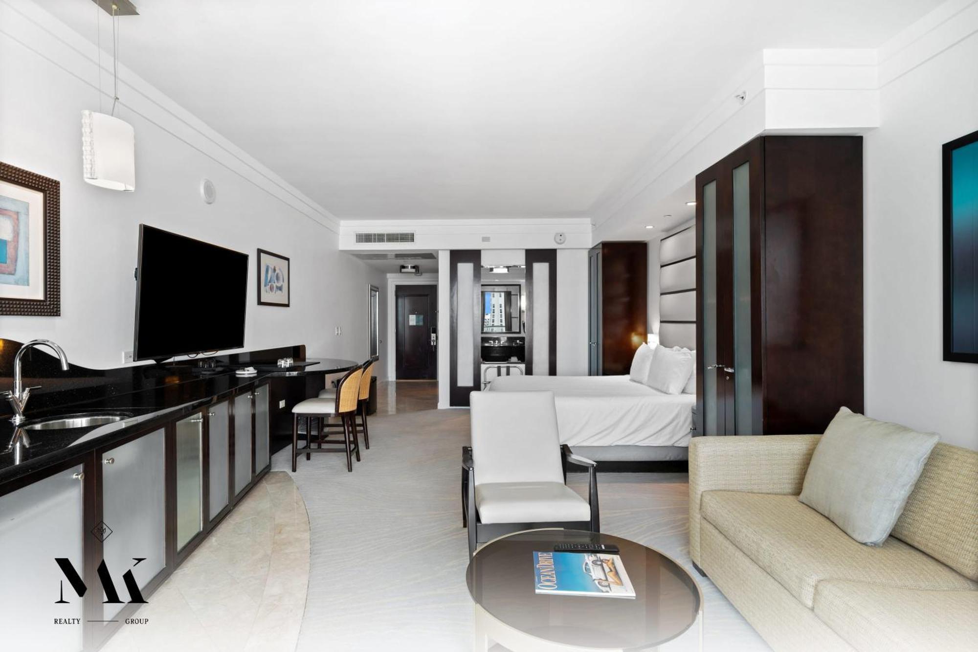 Fontainebleau Resort Balcony W Ocean And City View Маями Бийч Екстериор снимка