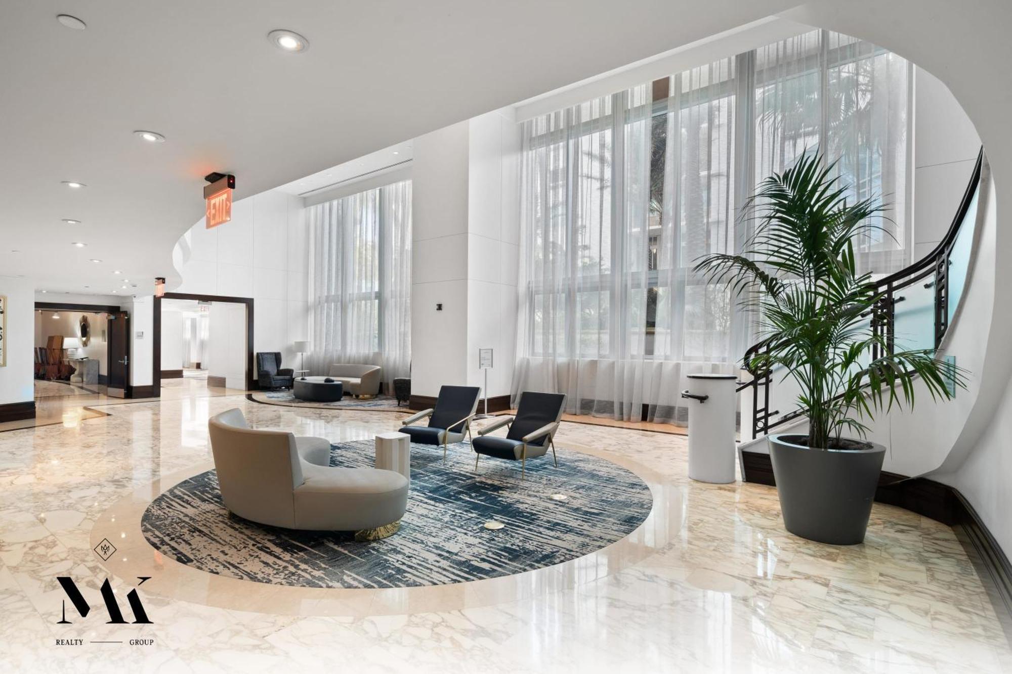 Fontainebleau Resort Balcony W Ocean And City View Маями Бийч Екстериор снимка