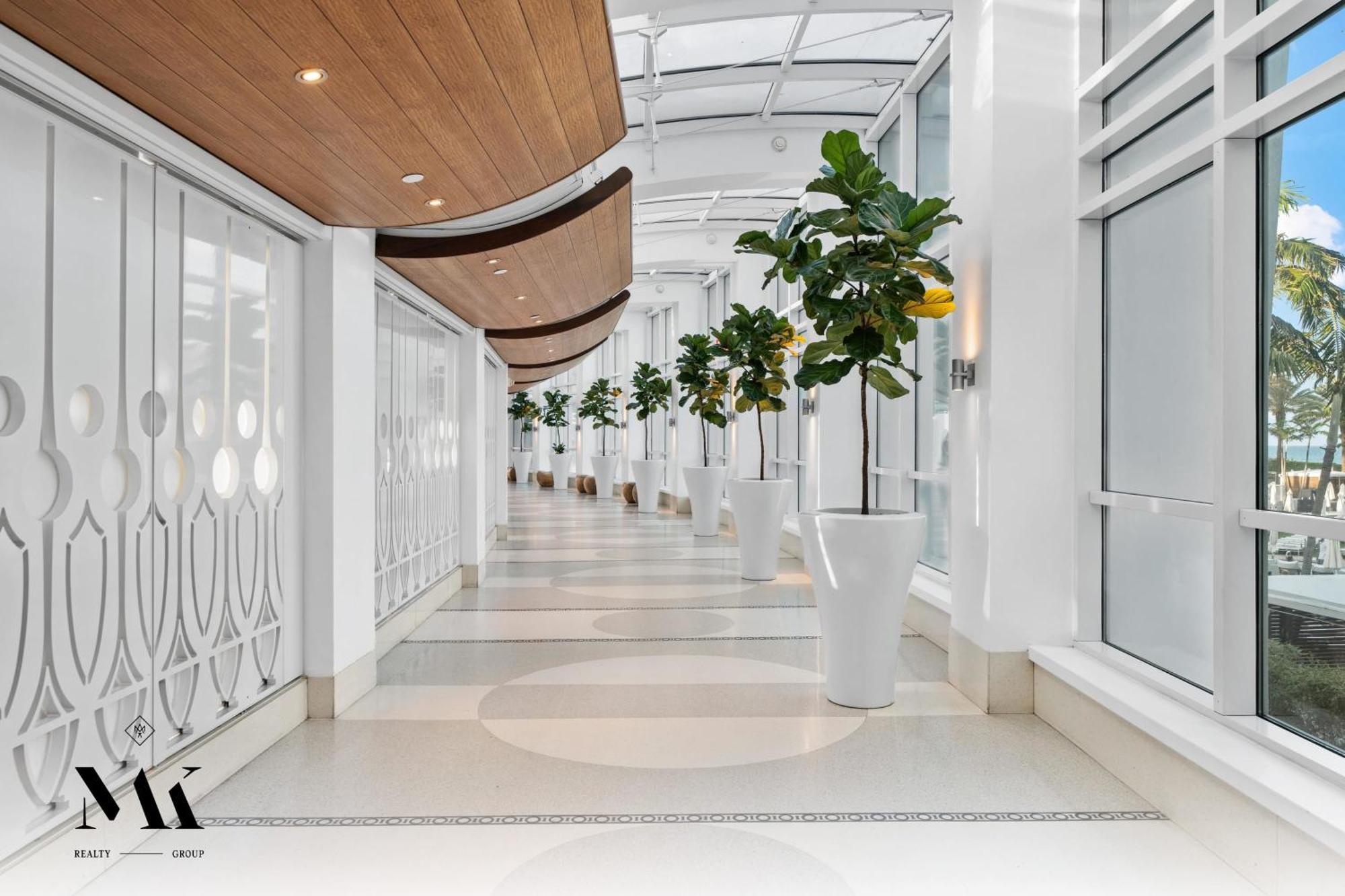 Fontainebleau Resort Balcony W Ocean And City View Маями Бийч Екстериор снимка