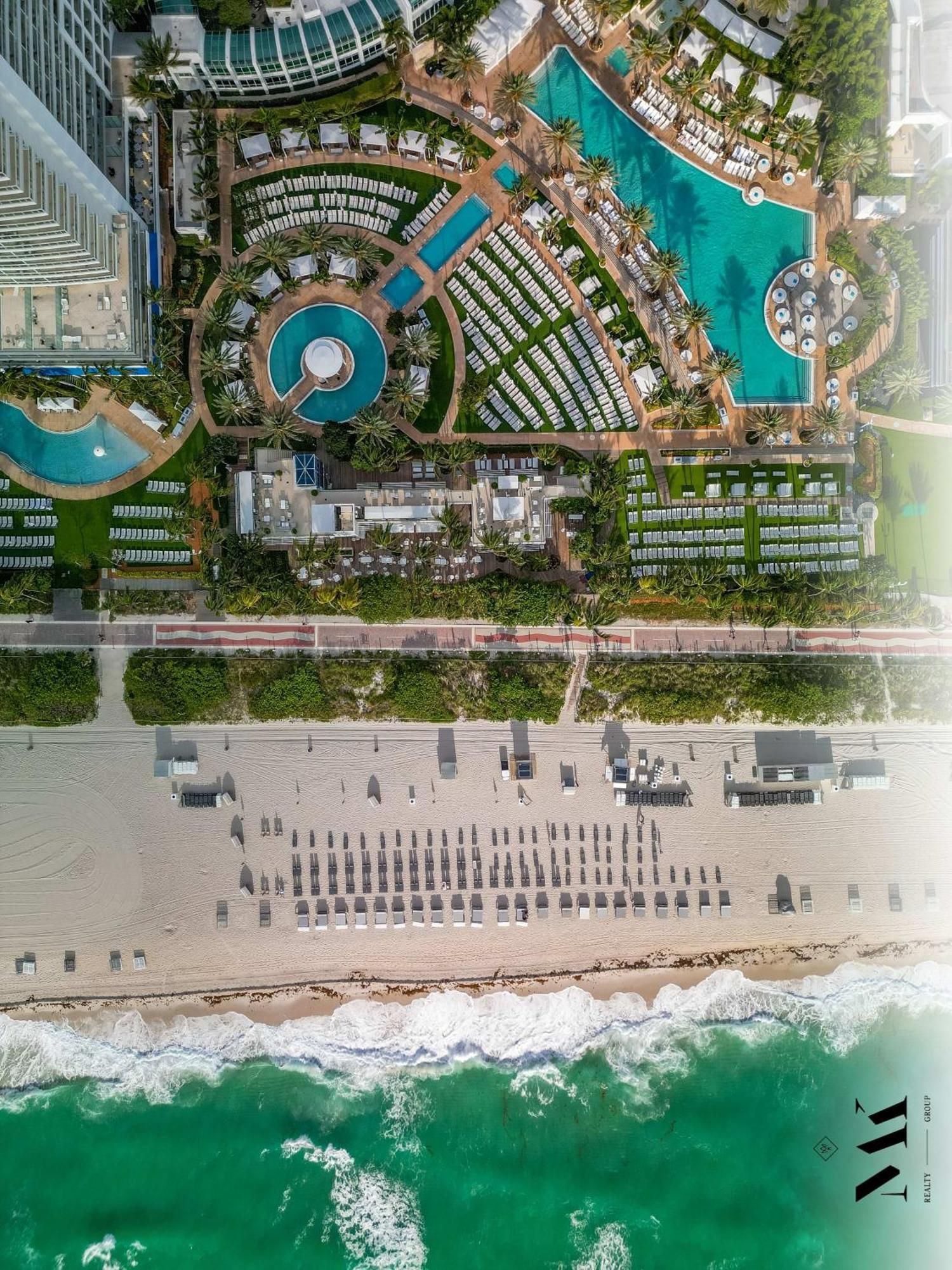 Fontainebleau Resort Balcony W Ocean And City View Маями Бийч Екстериор снимка
